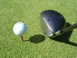 Golfrasen Tee-Abschlag Golfrasen Tee-Abschlag